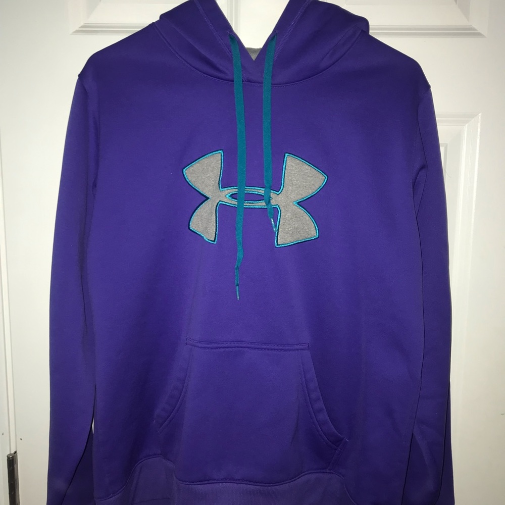 Under Armour Hoodie👿👾☔️